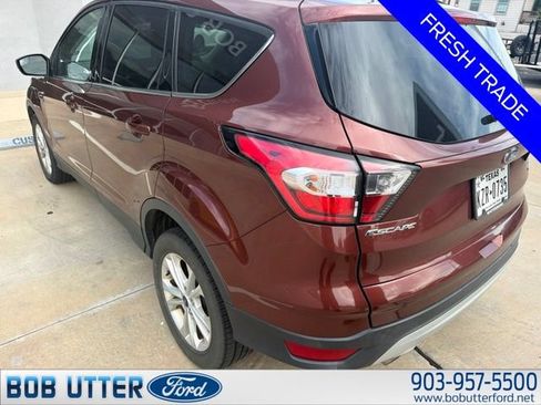 Used 2018 Ford Escape SE AWD/4WD image 5