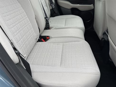 Used 2023 Honda HR-V LX image 15