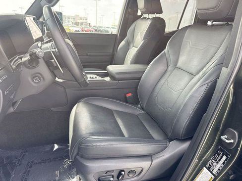 Certified 2025 Lexus GX 550 w/ Cold Area Package AWD/4WD image 11
