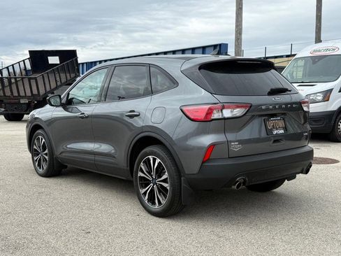 Certified 2022 Ford Escape SE w/ SE Sport Appearance Package AWD/4WD image 9