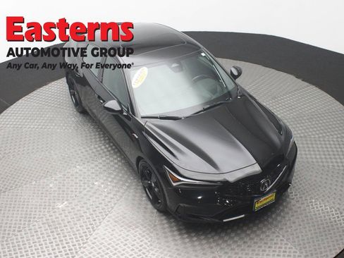 Used 2023 Acura Integra A-Spec image 3