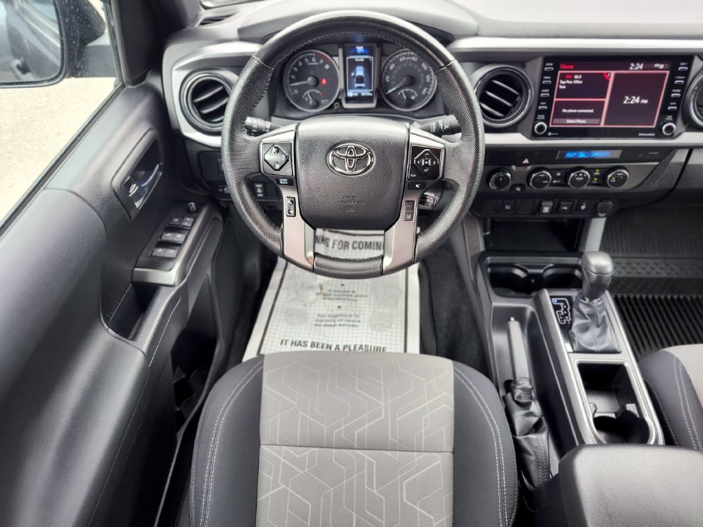 Used 2023 Toyota Tacoma TRD Off-Road AWD/4WD image 13