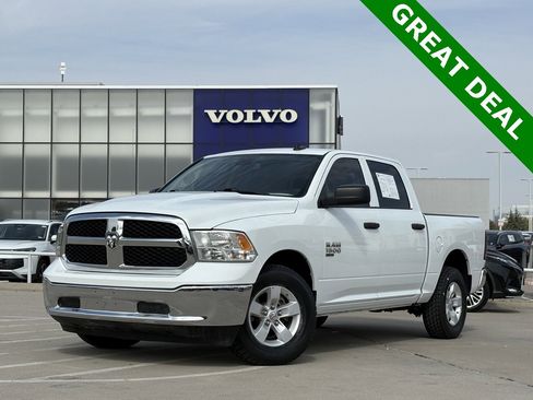 Used 2023 RAM 1500 Classic SLT w/ Electronics Group image 1