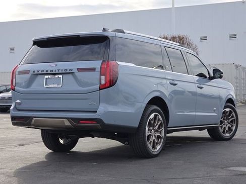 Used 2025 Ford Expedition Max King Ranch AWD/4WD image 28