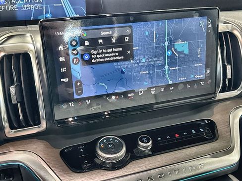 New 2026 Ford Expedition Platinum w/ Driver's Package image 21