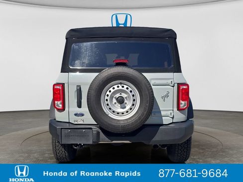Used 2022 Ford Bronco 4-Door AWD/4WD image 4