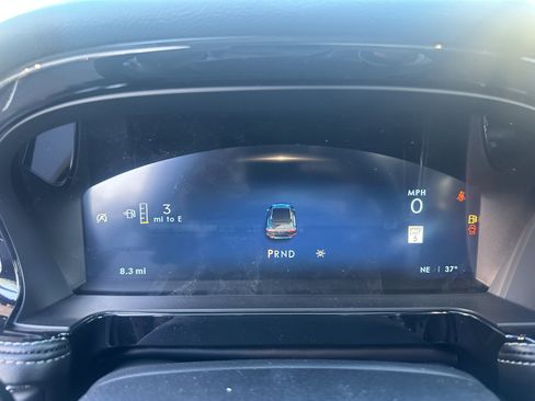 New 2026 Lincoln Corsair Premiere image 13