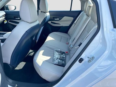 New 2026 Nissan Sentra SL w/ Floor Mat Package FWD image 18