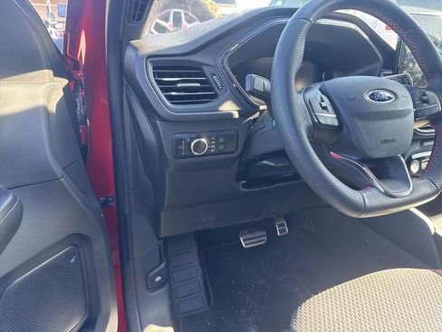 Used 2023 Ford Escape ST-Line w/ Tech Pack #1 image 7