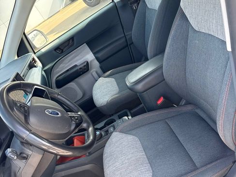 Certified 2023 Ford Maverick XLT w/ XLT Luxury Package FWD image 10