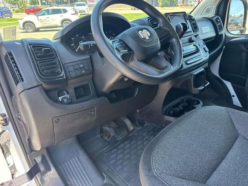 Used 2023 RAM ProMaster 2500 FWD image 19