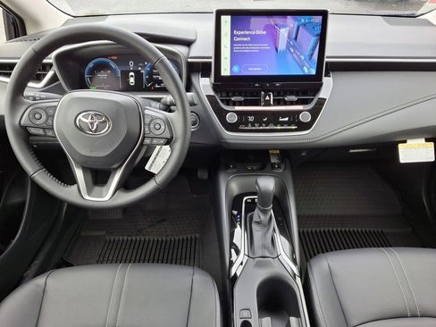 Used 2026 Toyota Corolla XLE image 17