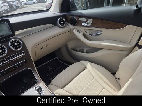 Used 2022 Mercedes-Benz GLC 300 4MATIC image 20