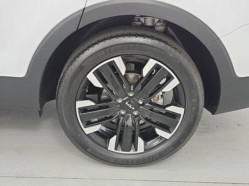 Used 2025 Kia Telluride SX Prestige AWD/4WD image 35