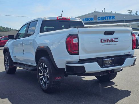 Used 2023 GMC Canyon AT4 w/ AT4 Premium Package AWD/4WD image 5