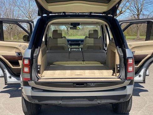 Used 2015 Land Rover Range Rover HSE image 41