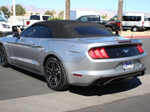 Used 2020 Ford Mustang Premium RWD image 5