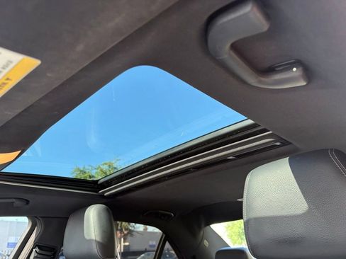 Used 2014 Mercedes-Benz E 350 Sedan image 9