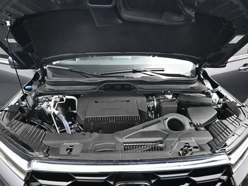 Used 2025 Honda Pilot Touring image 20