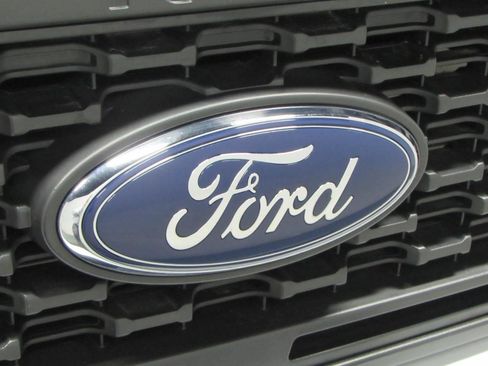 Used 2023 Ford Ranger XL image 32