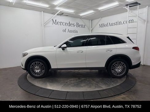 Certified 2026 Mercedes-Benz GLC 300 GLC 300 image 4