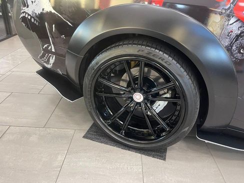 Used 2019 Dodge Challenger R/T Scat Pack w/ Widebody Package RWD image 10