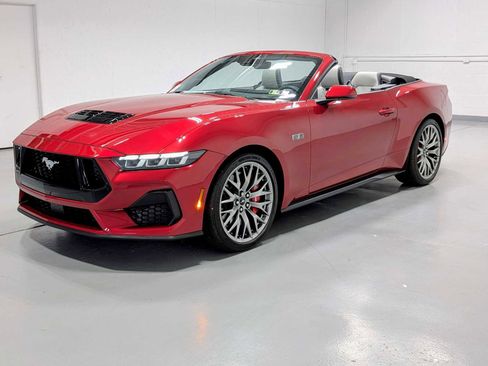 Used 2024 Ford Mustang GT Premium image 1