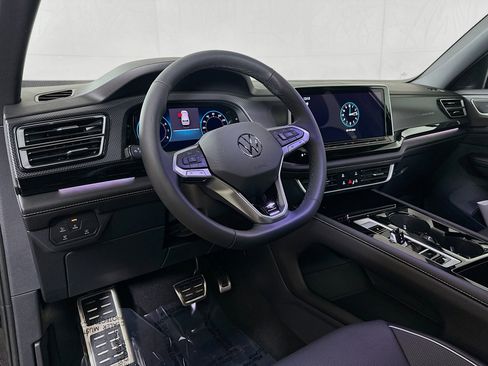 New 2026 Volkswagen Atlas Cross Sport SEL Premium R-Line image 9