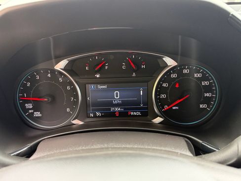 Used 2024 Chevrolet Equinox RS FWD image 16