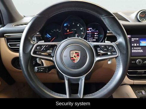 Used 2019 Porsche Macan AWD/4WD image 25