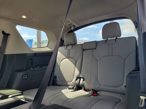 Certified 2023 Honda Pilot EX-L image 12