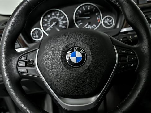 Used 2015 BMW 328i xDrive Sedan AWD/4WD image 22