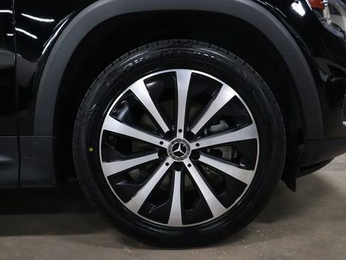 Used 2020 Mercedes-Benz GLB 250 image 35