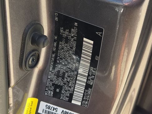 Used 2013 Toyota Sienna SE FWD image 26