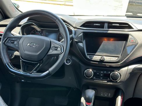 Certified 2023 Chevrolet TrailBlazer RS w/ Convenience Package AWD/4WD image 12