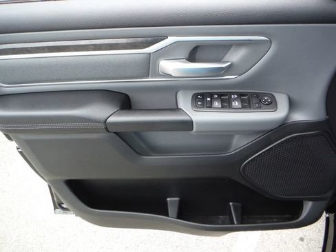 Used 2023 RAM 1500 Big Horn AWD/4WD image 20