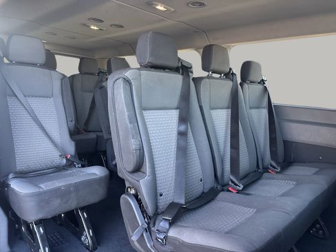 Used 2023 Ford Transit 350 XLT image 15