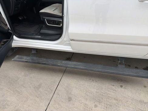 Used 2023 RAM 1500 Limited AWD/4WD image 13