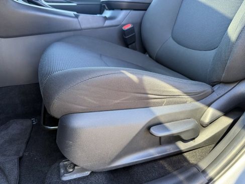 Used 2024 Toyota RAV4 LE image 25