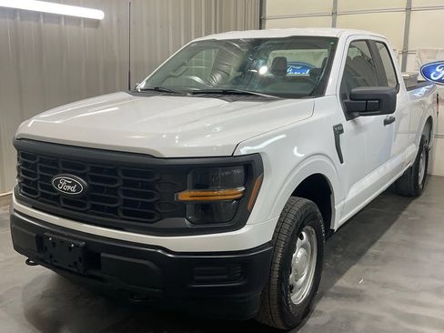 Used 2025 Ford F150 XL AWD/4WD image 4