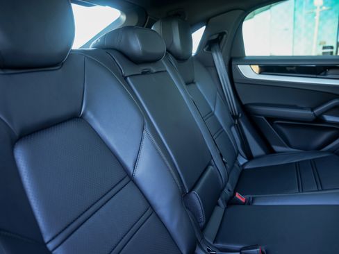 New 2026 Porsche Cayenne E-Hybrid image 32