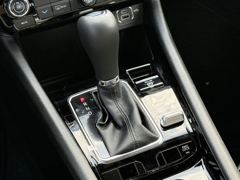 New 2026 Jeep Compass Latitude AWD/4WD image 15