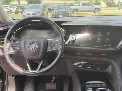 Used 2021 Buick Envision Preferred AWD/4WD image 18