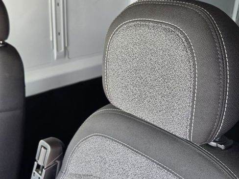 Used 2025 RAM ProMaster 2500 w/ Convenience Group FWD image 15