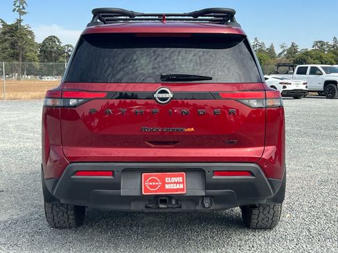 Used 2023 Nissan Pathfinder Rock Creek AWD/4WD image 8