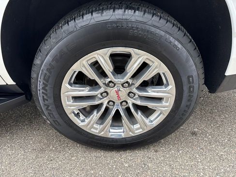 Used 2021 GMC Yukon SLT w/ SLT Luxury Package AWD/4WD image 9