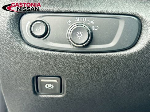 Used 2024 Chevrolet Blazer RS image 11