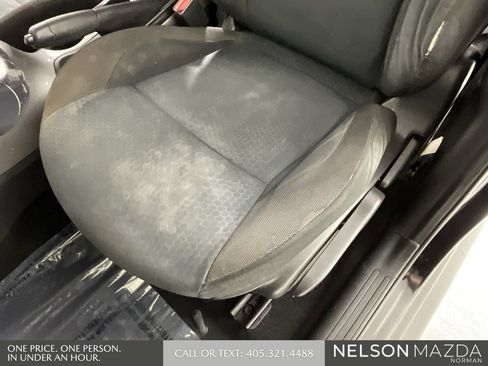 Used 2015 Nissan Juke SV w/ Technology Package image 25