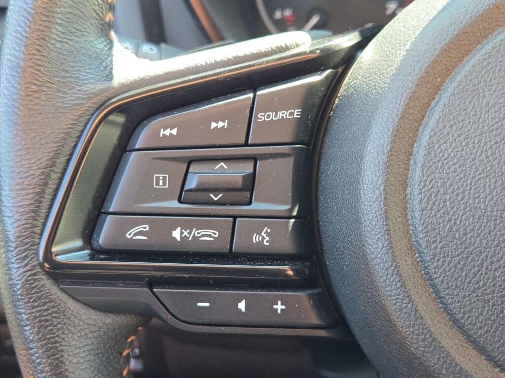 Used 2025 Subaru Ascent Bronze Edition w/ Popular Package #2 AWD/4WD image 38