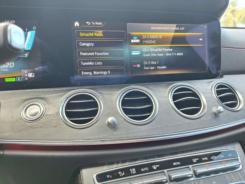 Used 2022 Mercedes-Benz E 53 AMG 4MATIC Sedan image 11